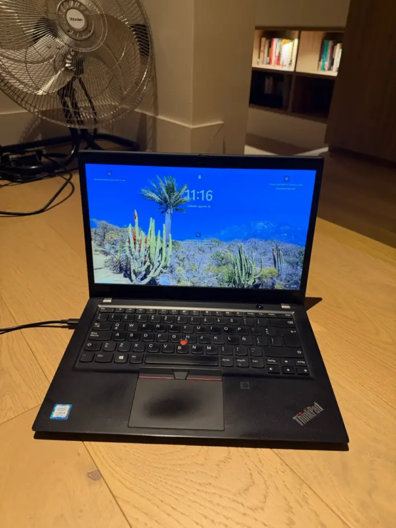 Laptop Lenovo ThinkPad T490s Intel Core i5 8GB RAM - 2