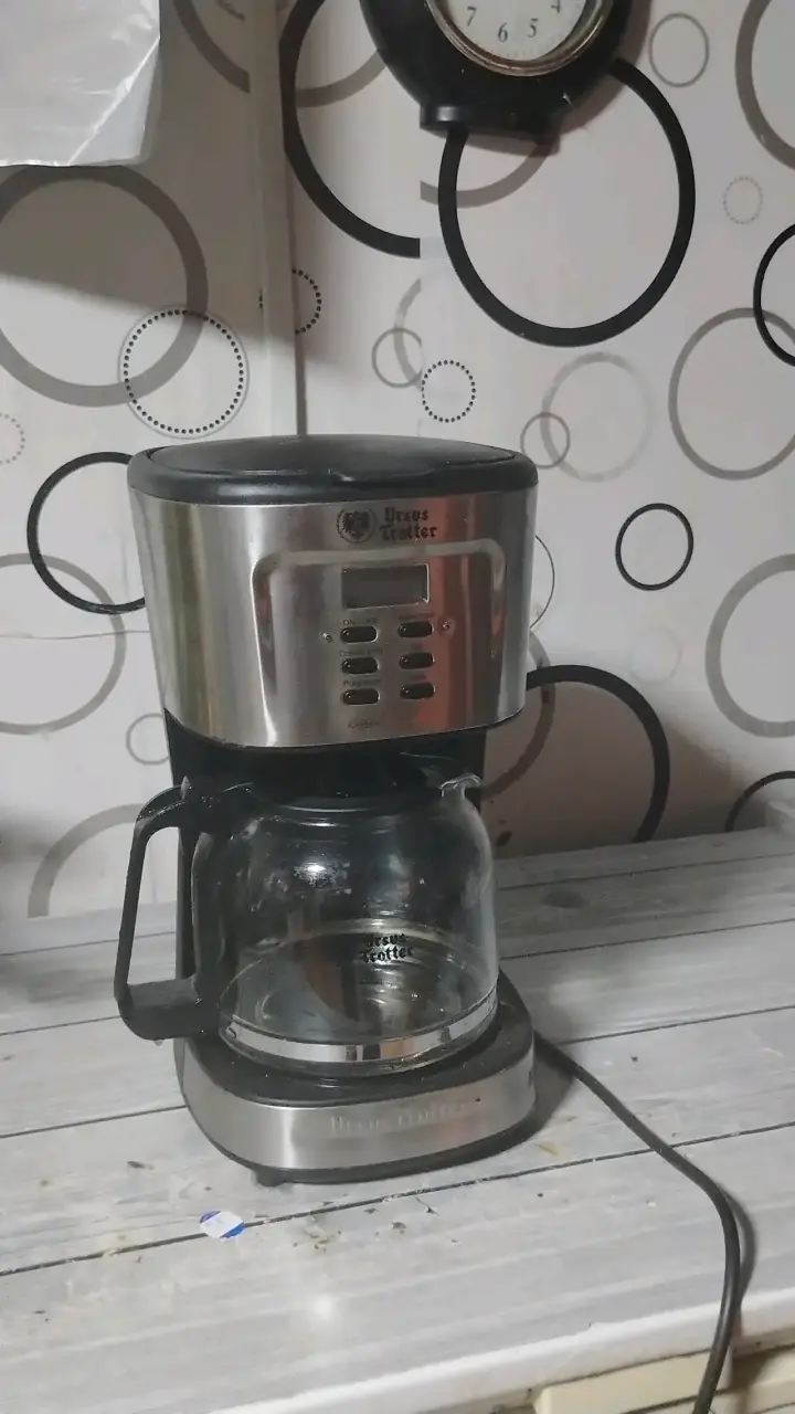 Cafetera eléctrica Ursus Trotter en buen estado - 1