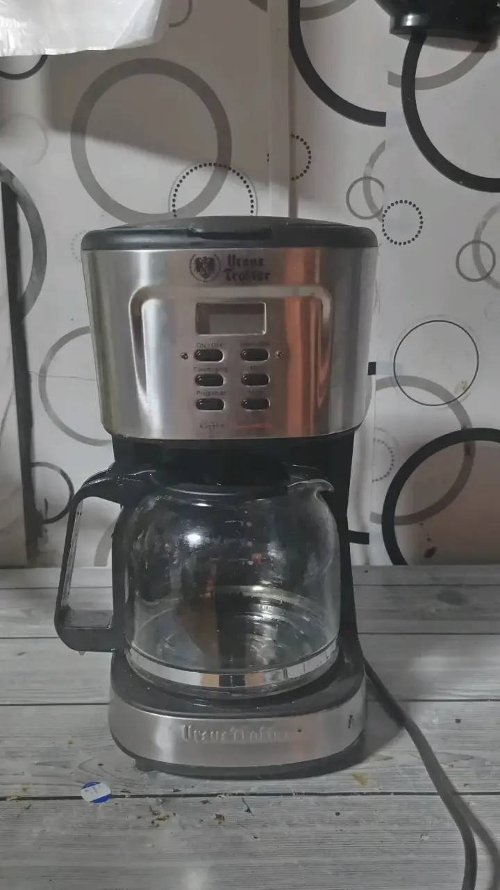 Cafetera eléctrica Ursus Trotter en buen estado - 2