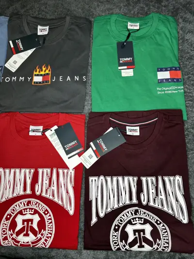 Poleras Tommy Jeans para hombre en varios colores - miniatura 8