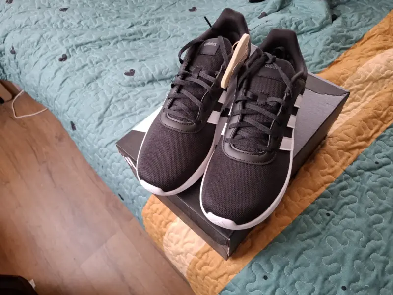 Zapatillas deportivas negras Adidas Cloudfoam - 1