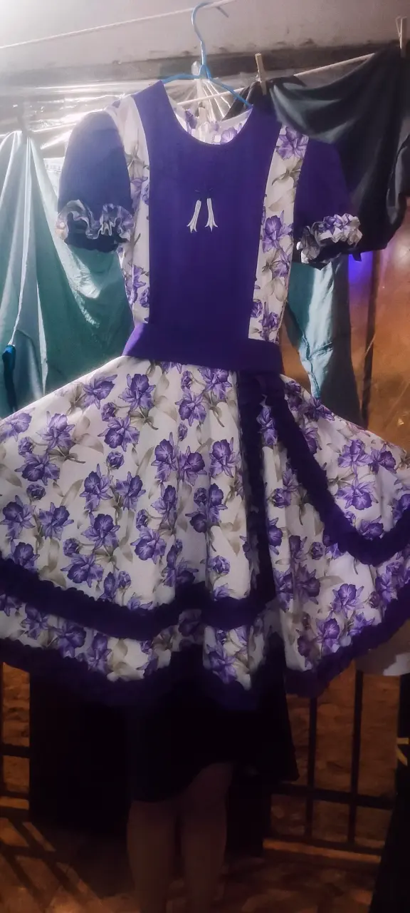 Vestido de fiesta floral morado para mujer - 1
