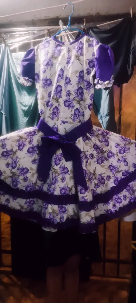 Vestido de fiesta floral morado para mujer - 2