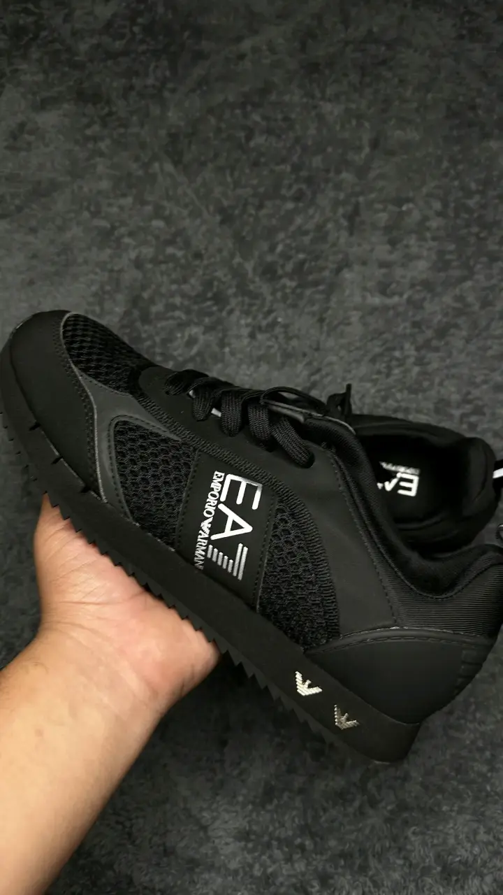 Zapatillas negras Emporio Armani EA7 para hombre - 4