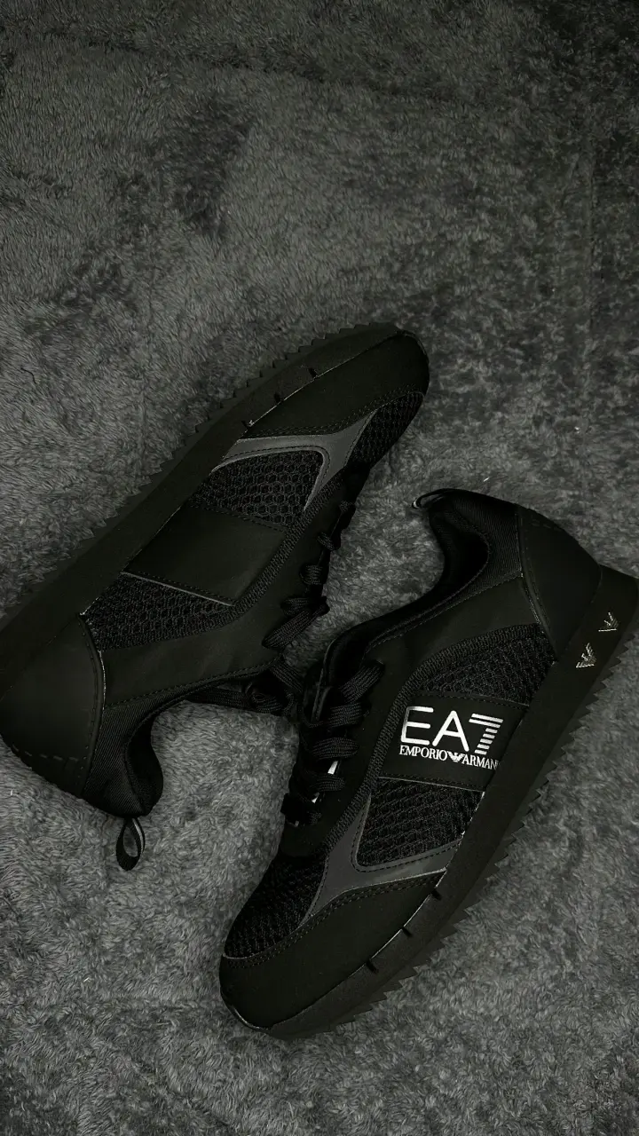 Zapatillas negras Emporio Armani EA7 para hombre - 5