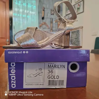 Sandalias de Tacón Doradas Azaleia Marilyn - miniatura 3