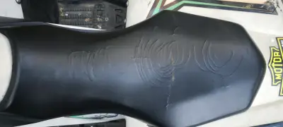 Cuatrimoto 110cc - miniatura 4