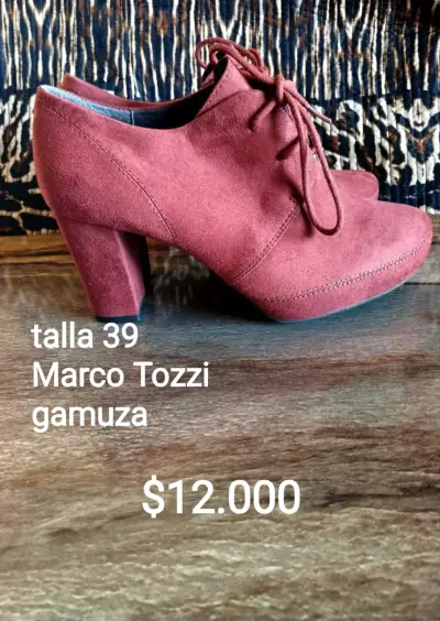 Zapatillas de Cuero Gamuza con Perlas Talla 37-38 - miniatura 2