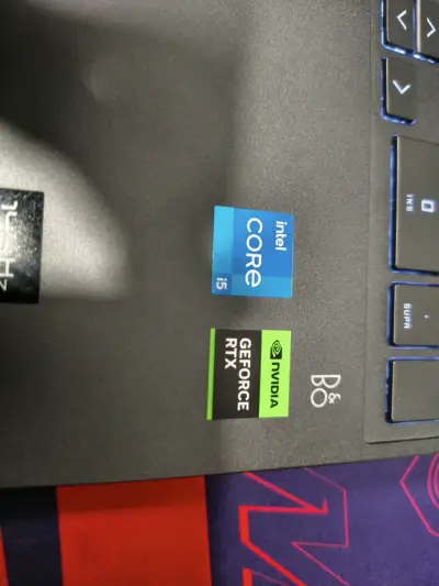 Laptop HP Victus 15.6" Intel Core i5 12va Gen - miniatura 2