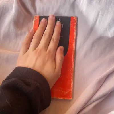 Libro 'El Consumo Me Consume' de Tomás Moulian - miniatura 2