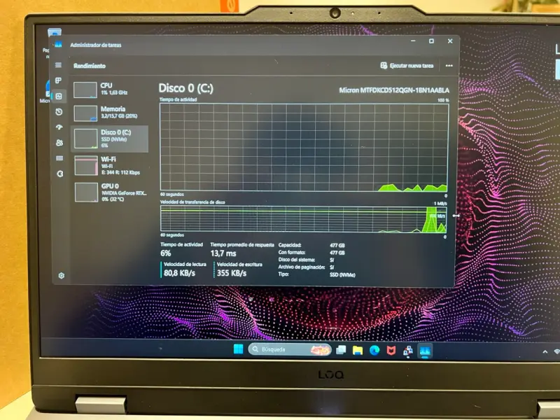 Laptop Lenovo LOQ con NVIDIA GeForce RTX 4050 - 6
