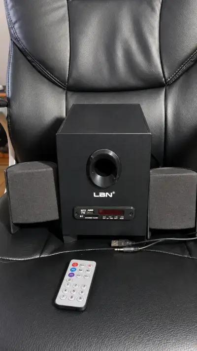 Mini Subwoofer para PC & Laptop (Bt & cable ) - miniatura 1