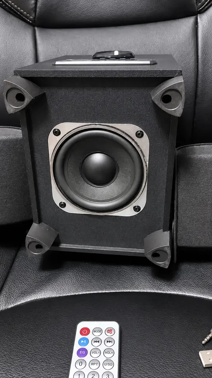 Mini Subwoofer para PC & Laptop (Bt & cable ) - 2
