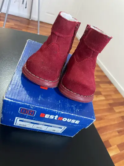Botines de gamuza rojos para niña Best House - miniatura 2