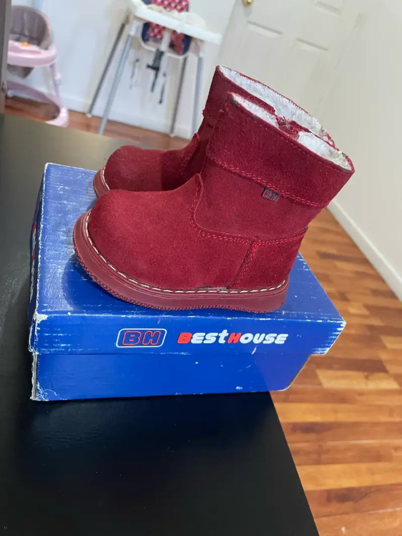 Botines de gamuza rojos para niña Best House - 3