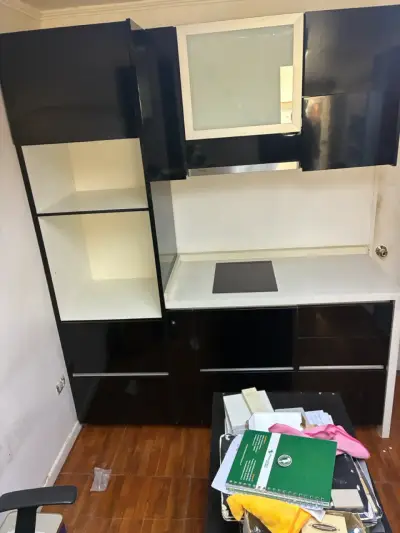 Muebles de cocina  con cubierta con campana y coci - miniatura 4