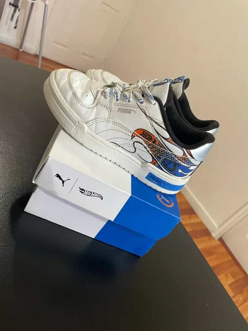 Zapatillas Puma Hot Wheels blancas para niño - 2
