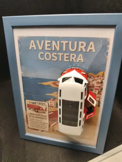 Cuadro Decorativo Aventura Costera con Miniatura de Camioneta - miniatura 5