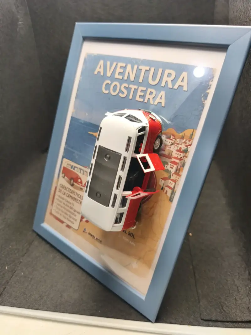 Cuadro Decorativo Aventura Costera con Miniatura de Camioneta - 6