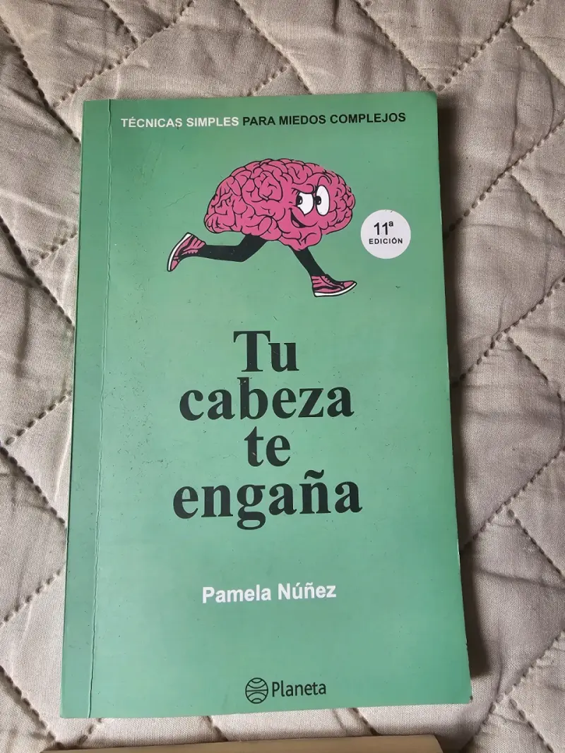 Set de libros 'Tu cabeza te engaña' de Pamela Núñez - 2
