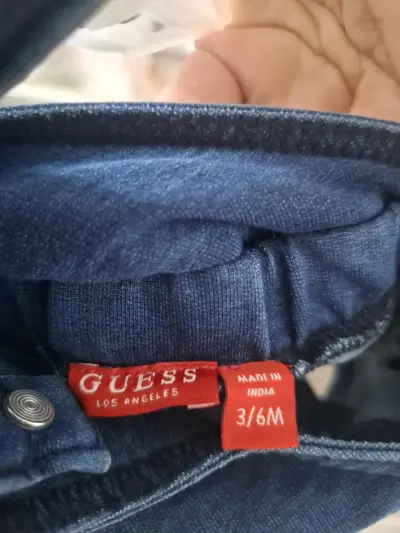Jardinera de mezclilla para bebé Guess azul - miniatura 3