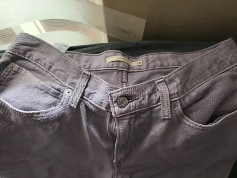 Jeans Levi's Baggy Lavanda Talla 28 - 1