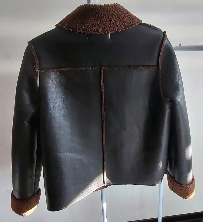 Chaqueta de cuero sintético Basement con forro de lana - 2