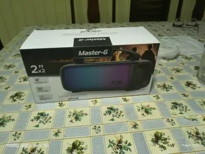 Parlante Bluetooth Portátil Master-G GBOOM - miniatura 2