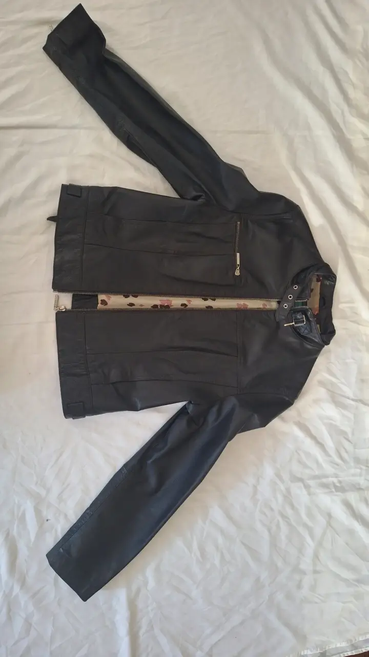 Chaqueta de cuero negra Index - 1