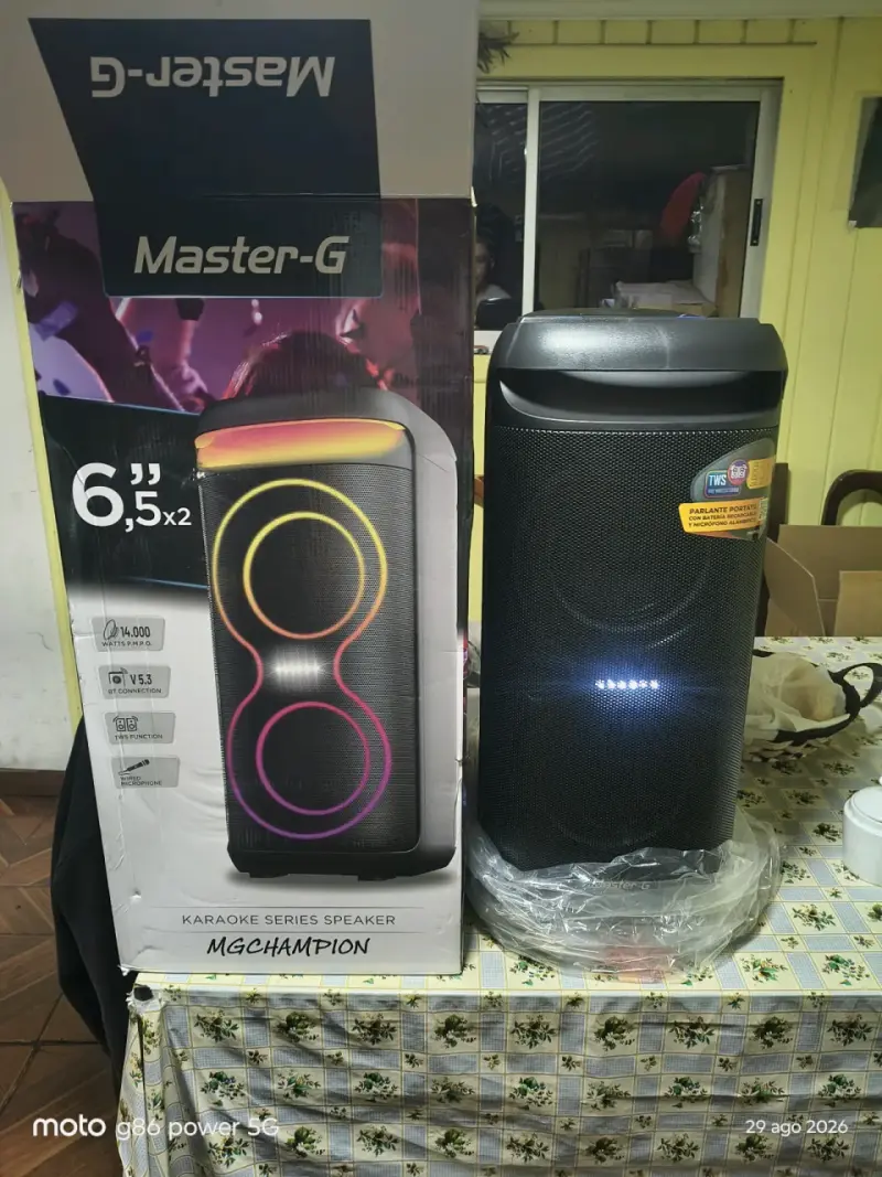 Parlante Karaoke Master-G MGChampion 14000W - 3