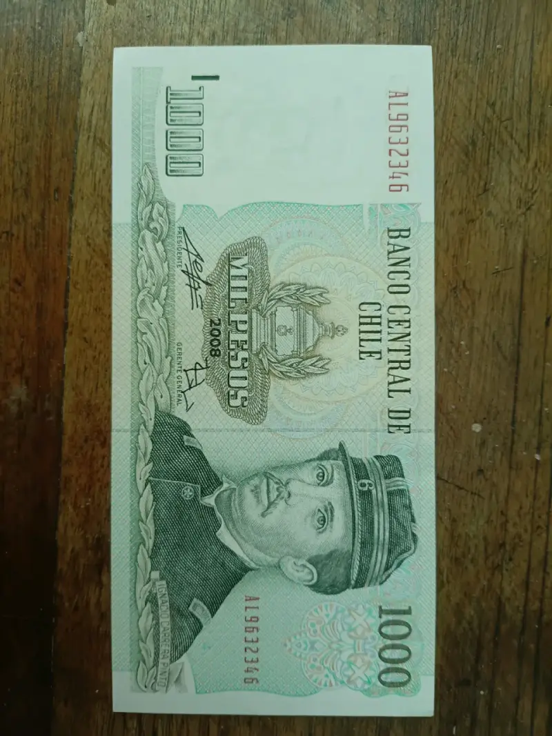 Billete de 1000 pesos chilenos en buen estado - 2