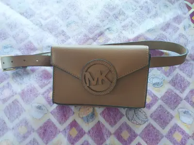 Riñonera marrón Michael Kors - miniatura 1