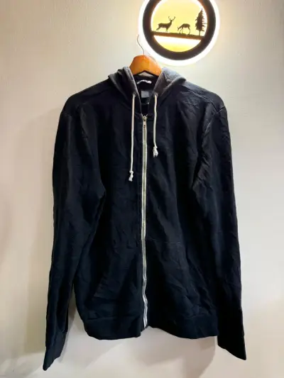 Polerón con capucha azul marino unisex H&M - miniatura 2