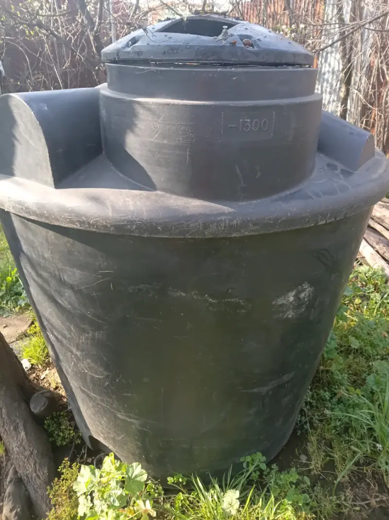 Tanque de agua de 1300 litros - 3