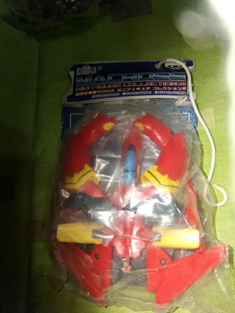 Figura de colección Macross miniatura - 1