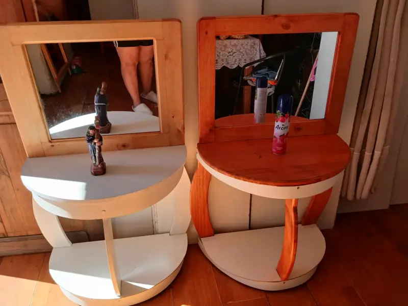 Conjunto de tocadores de madera con espejo - 3
