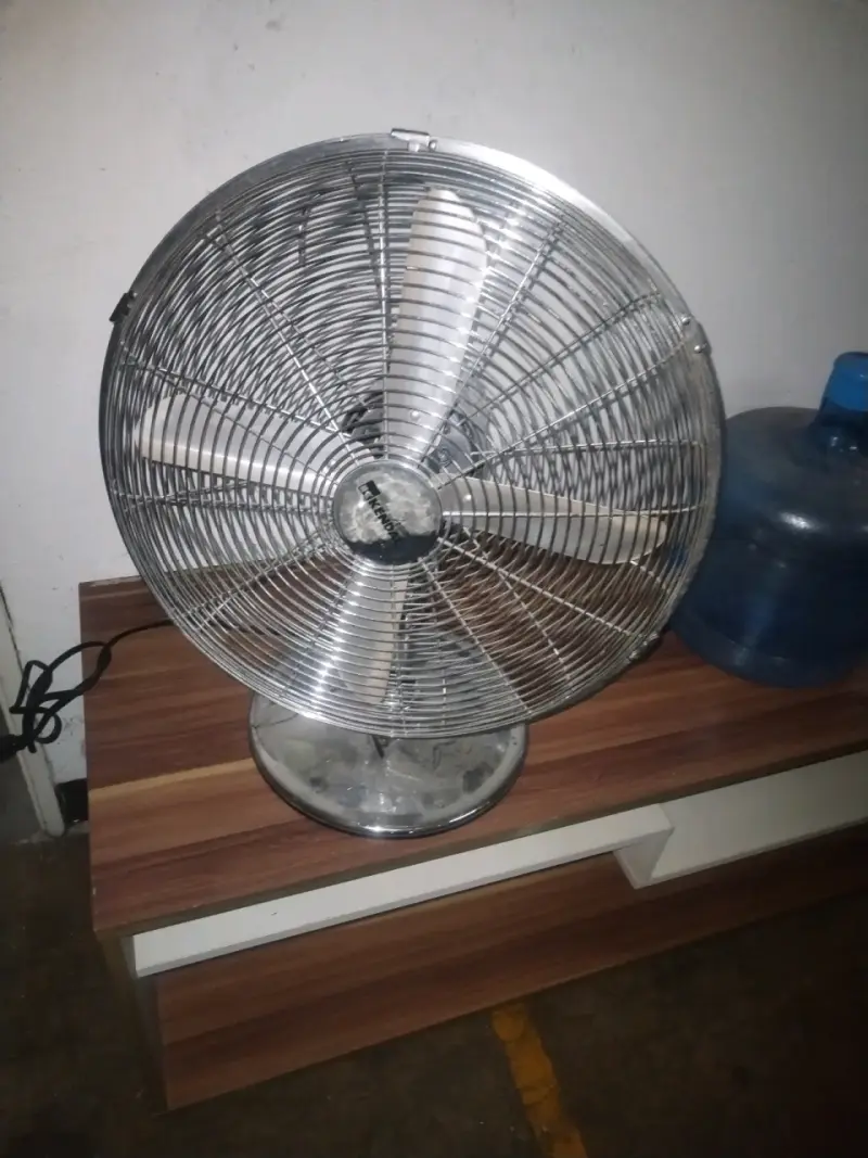 Ventilador de sobremesa Kendall 16 pulgadas - 1