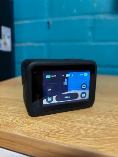 Cámara de acción GoPro Hero 13 Black con accesorios - miniatura 3