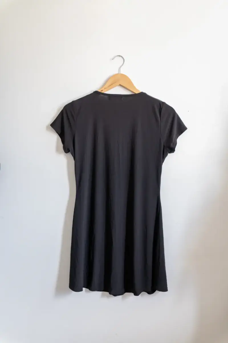 Vestido negro casual - 4