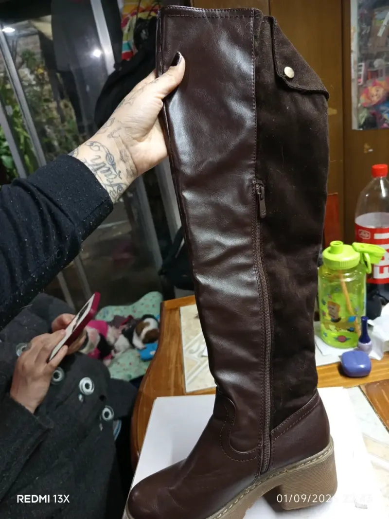 Botas de cuero marrón con tacón alto - 5