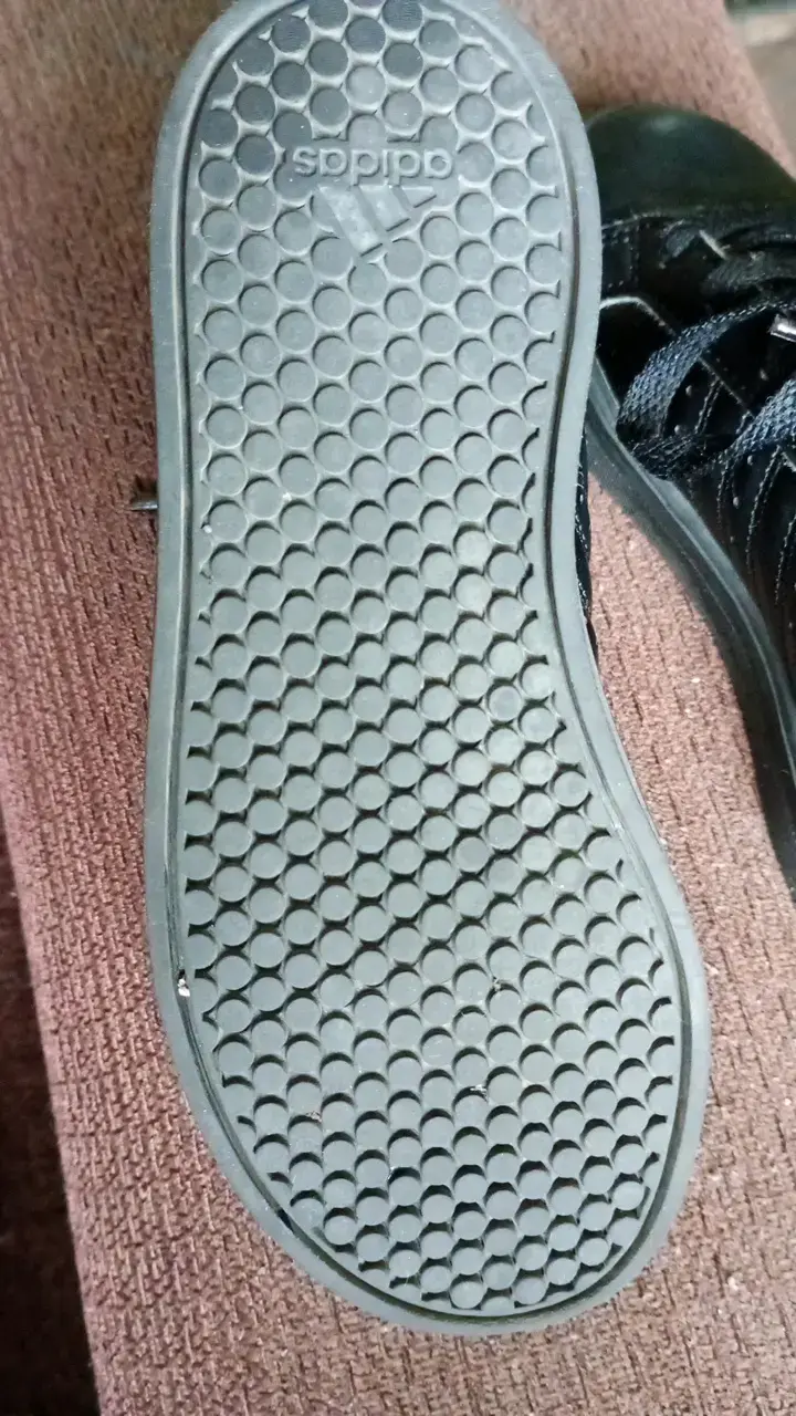 Zapatillas negras Adidas para niños talla 29 - 3