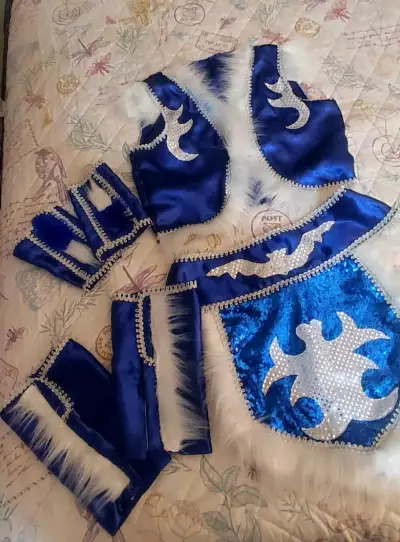 traje de baile tobas con detalles brillantes - miniatura 1