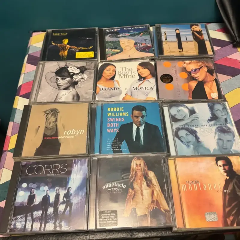 Colección de CDs de música pop y rock - 3