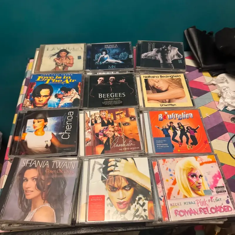 Colección de CDs de música pop y rock - 5
