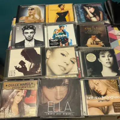 CDs de música variada - miniatura 1
