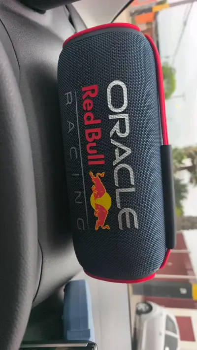 Parlante Portátil Oracle Red Bull Racing - miniatura 2