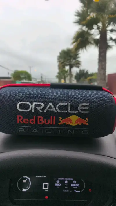 Parlante Portátil Oracle Red Bull Racing - miniatura 3