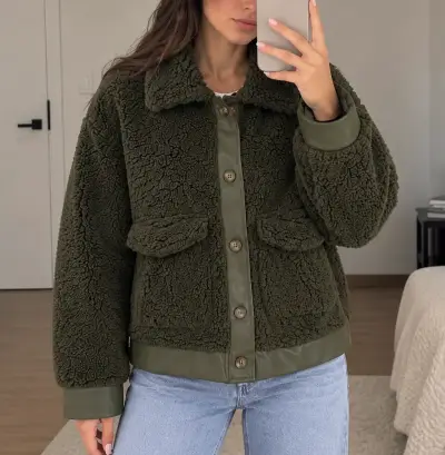 Chaqueta peluda - miniatura 1