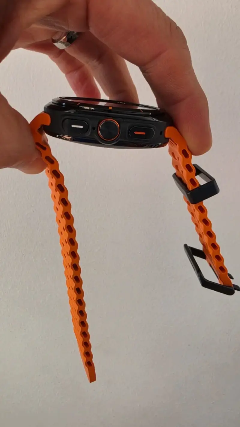 Samsung Galaxy Watch Ultra con correa naranja - 3