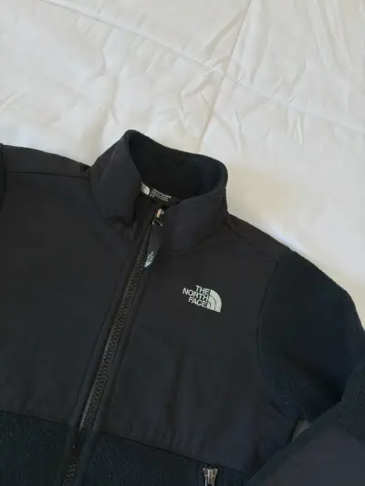 Chaqueta polar negra The North Face talla 6 - miniatura 2